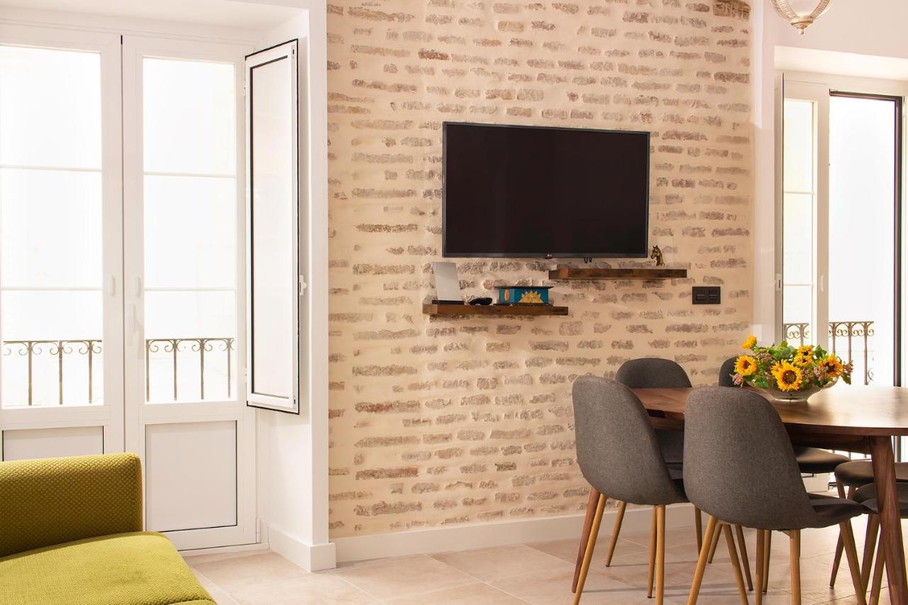 Apto. Maese Montanes. Centrico Con Piscina Privada Seville Ngoại thất bức ảnh