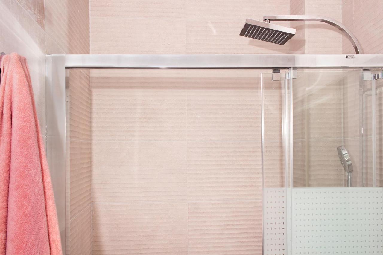 Apto. Maese Montanes. Centrico Con Piscina Privada Seville Ngoại thất bức ảnh