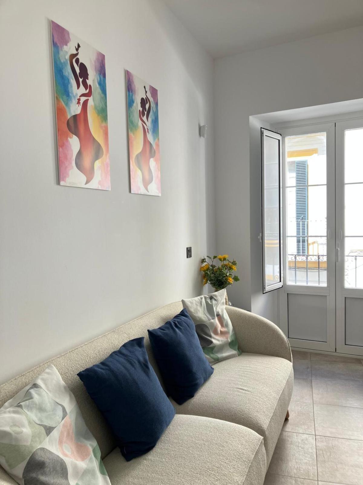Apto. Maese Montanes. Centrico Con Piscina Privada Seville Ngoại thất bức ảnh